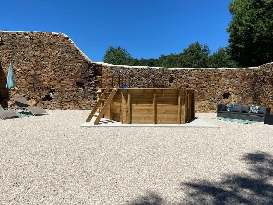 Spacious 1 Bed Home With Shared Pool Champagnac-la-Rivière Extérieur photo